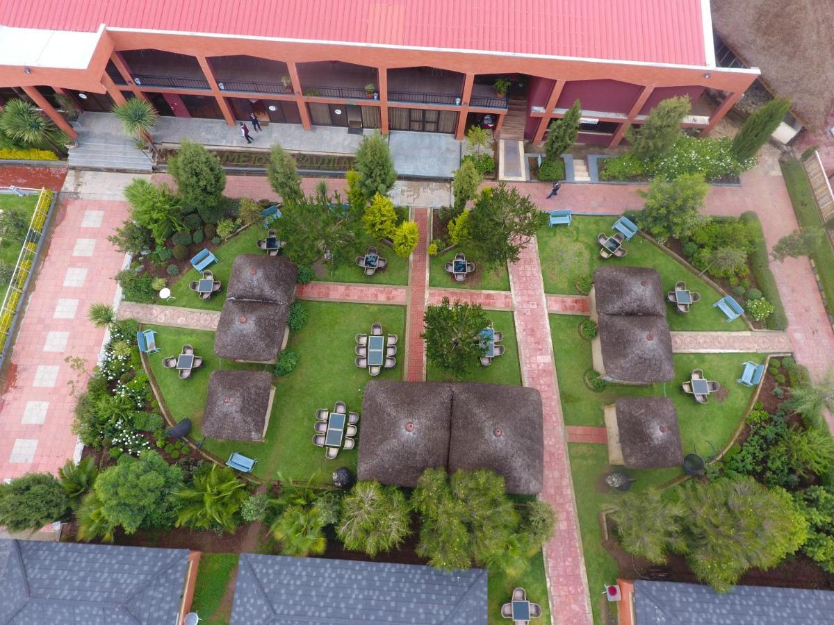 Yaya Africa Athletics Village Sululta Kültér fotó